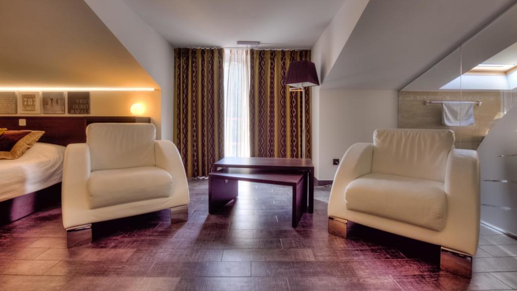 Apparthotel Belle Vue La Louvière Εξωτερικό φωτογραφία