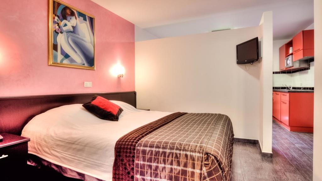 Apparthotel Belle Vue La Louvière Εξωτερικό φωτογραφία